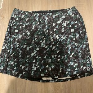 Triangle Gym Girl Ultra Skirt M